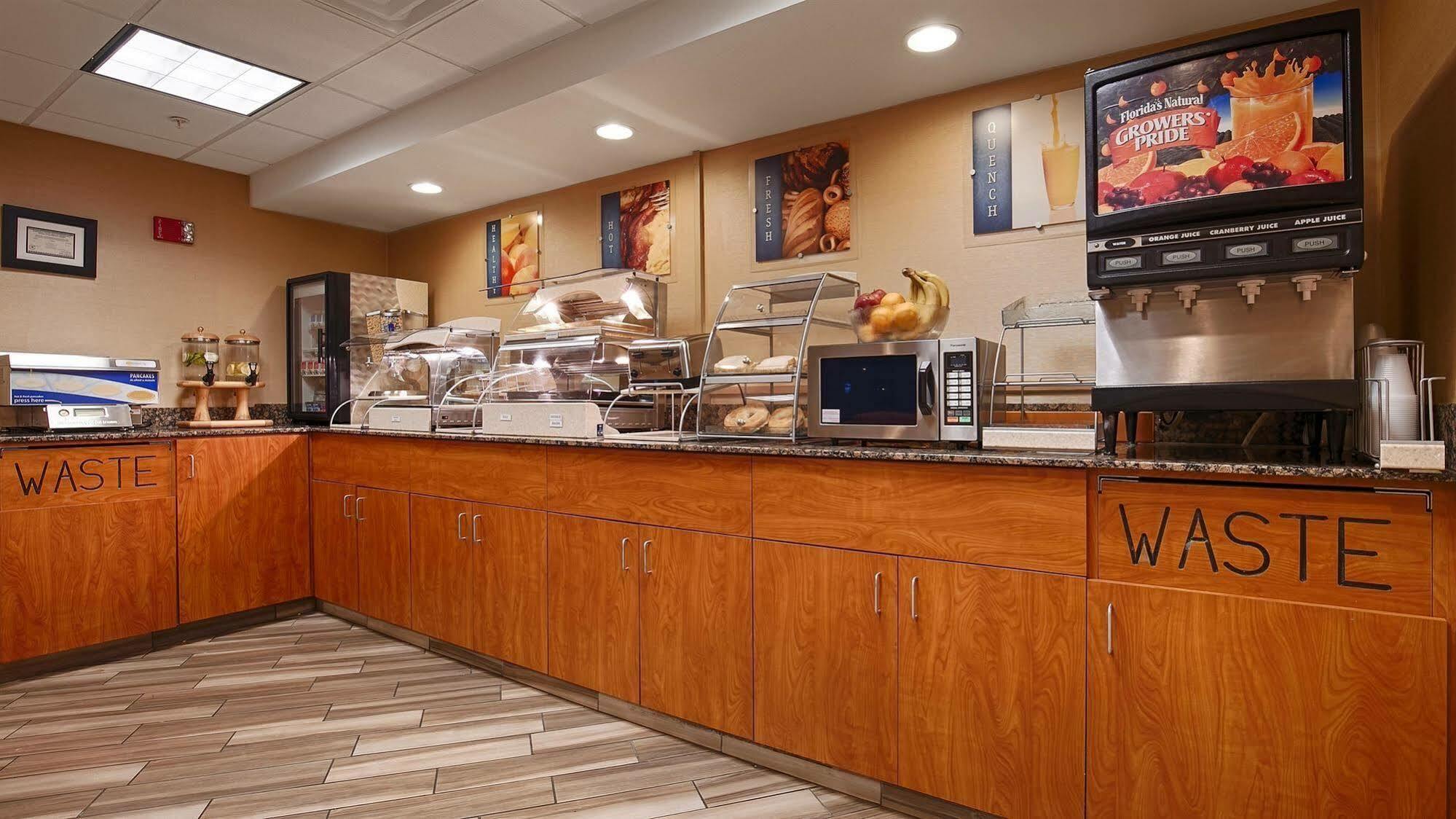 Best Western Plus Peoria Exterior foto